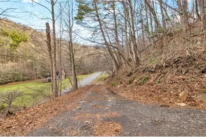 3303 Old Highway 16, Jefferson, NC 28640 - Photo 30