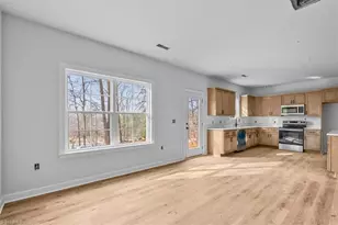 205 Rosewood Ln, Mocksville, NC 27028 - Photo 10