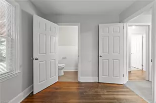 908 Lincoln St, Greensboro, NC 27401 - Photo 16