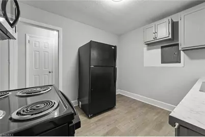 908 Lincoln Street, Greensboro, NC 27401 - Photo 14