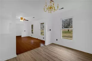 1034 Pine Knolls Rd, Kernersville, NC 27284 - Photo 12