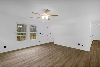 1034 Pine Knolls Road, Kernersville, NC 27284 - Photo 20