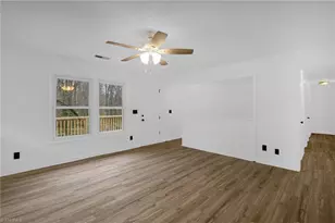 1034 Pine Knolls Rd, Kernersville, NC 27284 - Photo 20