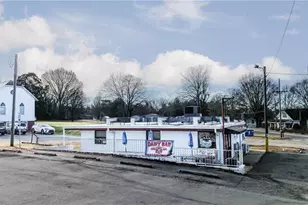 9140 Nc Hwy 90 E, Stony Point, NC 28678 - Photo 8