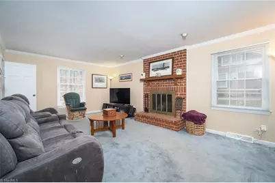 906 Chatfield Drive, Greensboro, NC 27410 - Photo 12