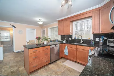 906 Chatfield Drive, Greensboro, NC 27410 - Photo 18