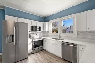 2722 Darrow Rd, Walkertown, NC 27051 - Photo 16