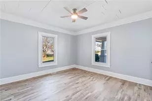 2722 Darrow Rd, Walkertown, NC 27051 - Photo 22