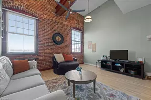 801 W McGee St, Greensboro, NC 27401 - Photo 4