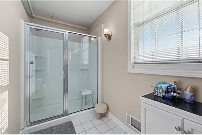 801 W McGee Street #20, Greensboro, NC 27401 - Photo 16