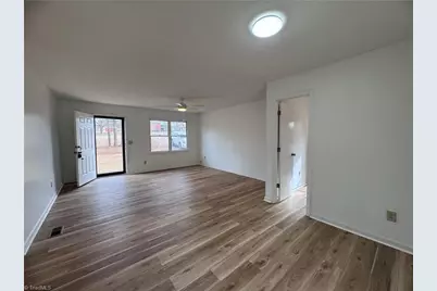 2505 Nc Highway 54, Graham, NC 27253 - Photo 4