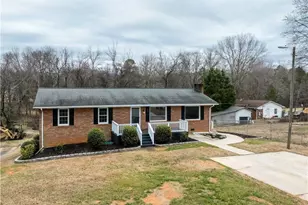 509 Carol Leigh Dr, Gibsonville, NC 27249 - Photo 2