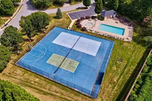 19 Middlefield Ct, Greensboro, NC 27455 - Photo 40