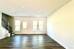 914 Lampton Ct, Jamestown, NC 27282 - Photo 6