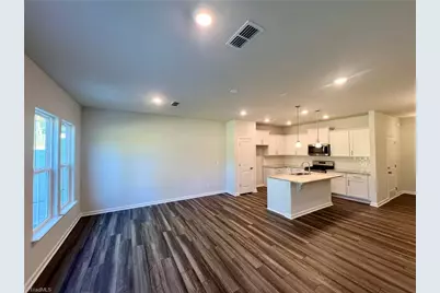 914 Lampton Court, Jamestown, NC 27282 - Photo 8