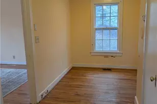 165 Harris Ave, Elkin, NC 28621 - Photo 32