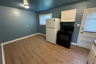 1405 Cypress St, Greensboro, NC 27405 - Photo 12