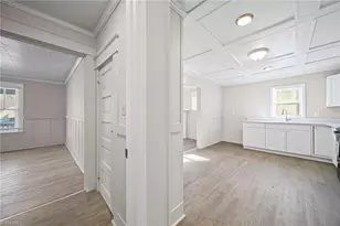 1110 Worth St, High Point, NC 27260 - Photo 8