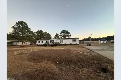 270 Meadowfield Circle, Aberdeen, NC 28315 - Photo 2