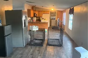 270 Meadowfield Cir, Aberdeen, NC 28315 - Photo 4