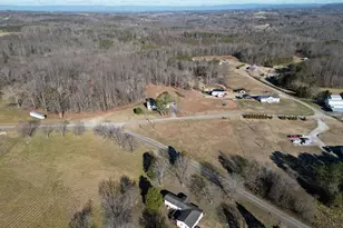 103 Simmons Farm Ln, Ararat, NC 27007 - Photo 34