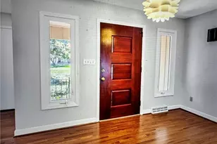 904 Fairidge Dr, Jamestown, NC 27282 - Photo 2