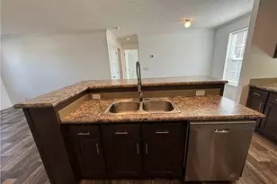 812 W Main St, Pilot Mountain, NC 27041 - Photo 8