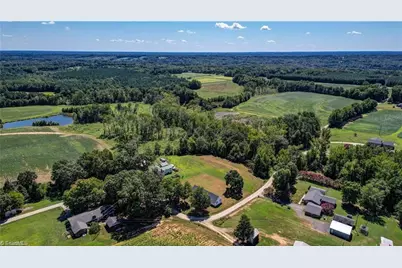 211 Boaz Road, Ruffin, NC 27326 - Photo 4