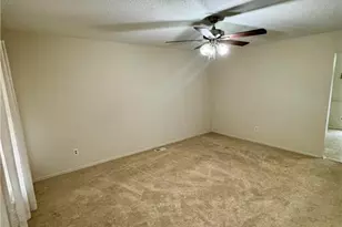 717 Belmont Dr, High Point, NC 27263 - Photo 6