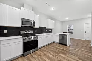 1916 Autumn Mist Dr, Winston-Salem, NC 27103 - Photo 6