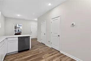 1916 Autumn Mist Dr, Winston-Salem, NC 27103 - Photo 8