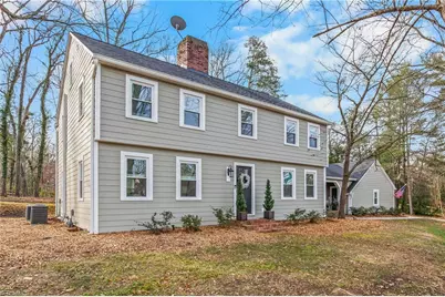 105 Cottonwood Drive, Jamestown, NC 27282 - Photo 2