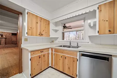 4135/4139 Pleasant Garden Road, Greensboro, NC 27406 - Photo 20
