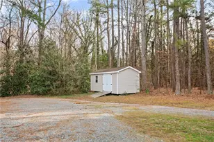 4135/4139 Pleasant Garden Rd, Greensboro, NC 27406 - Photo 38