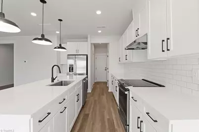 4126 Macbeth Street #The Bennet, Greensboro, NC 27410 - Photo 6