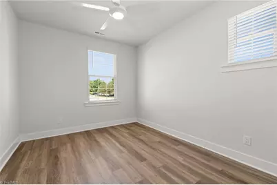 4126 Macbeth Street #Heathcliff, Greensboro, NC 27410 - Photo 38