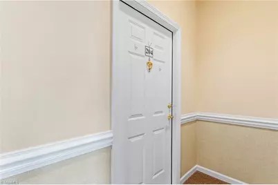 6941 Hanesbrook Circle #204, Clemmons, NC 27012 - Photo 4