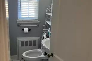 2511 Miller Park Cir, Winston-Salem, NC 27103 - Photo 6