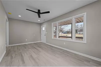 112 Holman Street, Mocksville, NC 27028 - Photo 8