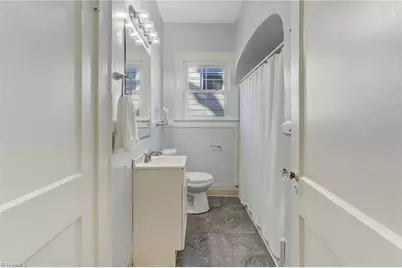 1804 Walker Avenue, Greensboro, NC 27403 - Photo 14