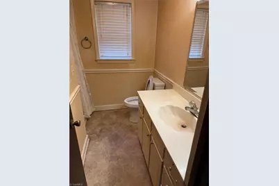 138 Highland Avenue, Mount Airy, NC 27030 - Photo 34