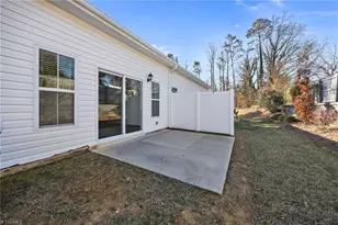 3903 Sudley Pt, Jamestown, NC 27282 - Photo 32