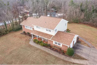 387 Ledford Circle, High Point, NC 27265 - Photo 32