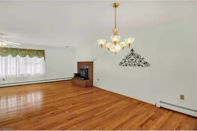 387 Ledford Circle, High Point, NC 27265 - Photo 10