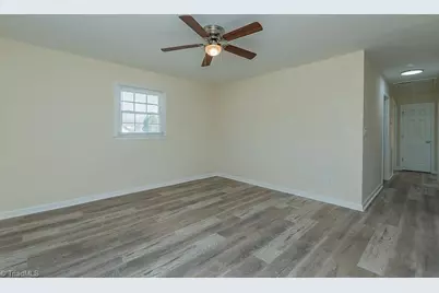 8915 Linwood Southmont Road, Lexington, NC 27292 - Photo 12