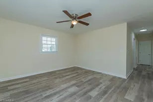 8915 Linwood-Southmont Rd, Lexington, NC 27292 - Photo 12