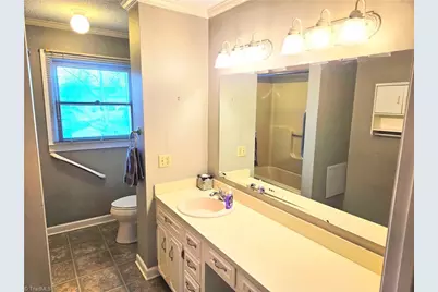 1524 Holly Circle, Wilkesboro, NC 28697 - Photo 16
