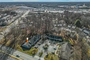 4201 Edith Ln, Greensboro, NC 27409 - Photo 32