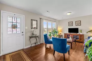 601 Runyon Dr, High Point, NC 27260 - Photo 6