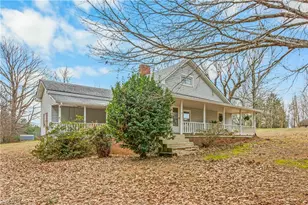 8290 Lake Ridge Dr, Clemmons, NC 27012 - Photo 4